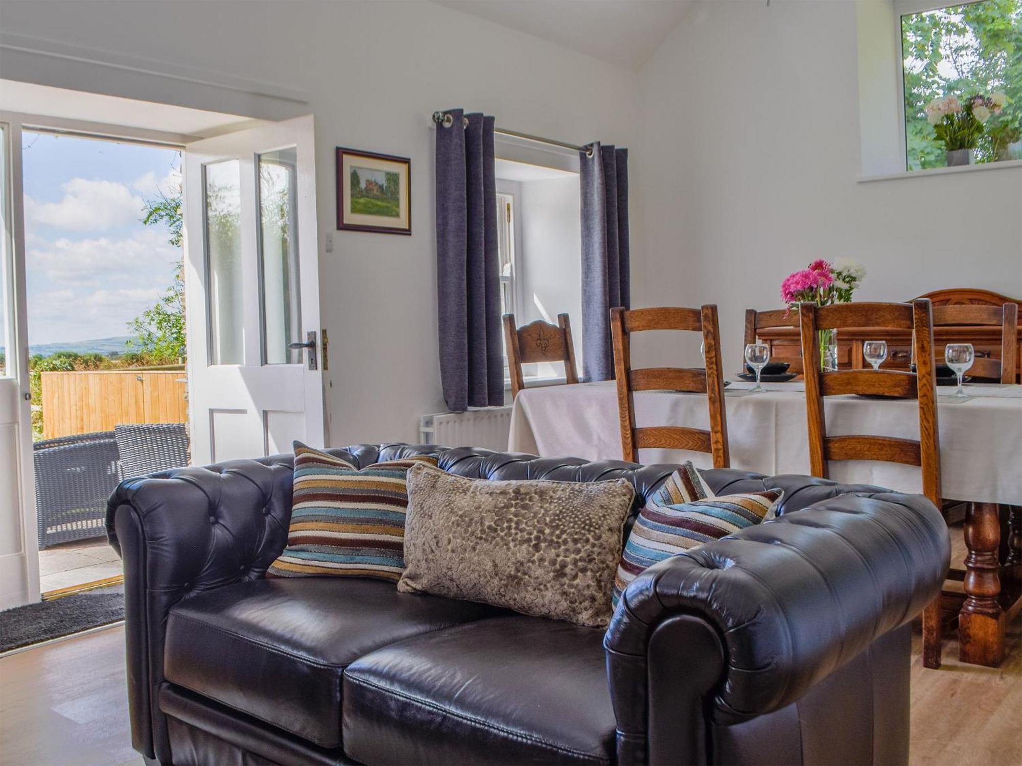 Tyn Y Coed Villa Betws Ifan Exterior photo